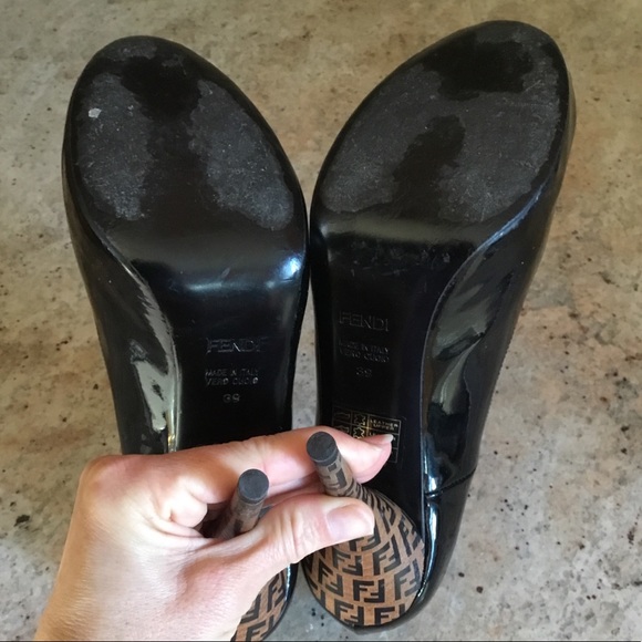 Authentic Fendi Black Patent Leather Spuntata Vernice Peep Toe Platform Pumps - Picture 10 of 15